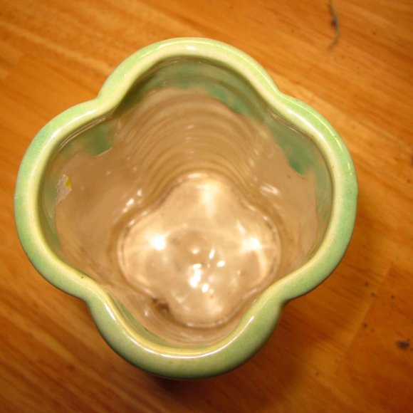 Vase - Picture 2 of 3